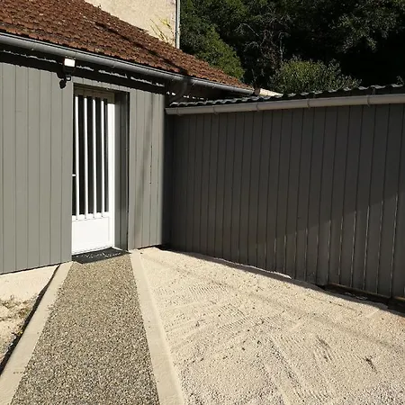 Moulin De Rouchillou Bed & Breakfast *